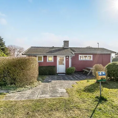 Amazing In Karrebksminde With 3 Bedrooms 펜션 *